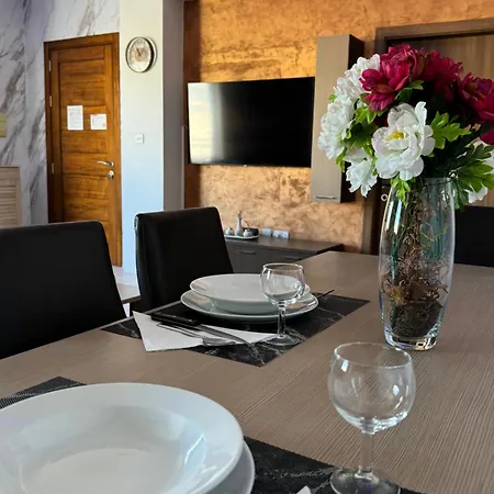 Luxury Penthouse With Stunning Views, Spacious Balcony & Prime Location Msida